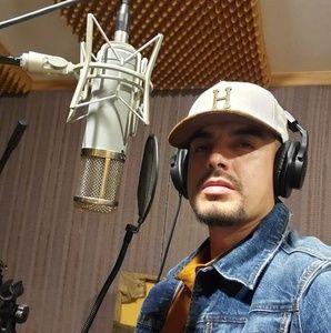 Meet your Posher, Jorge